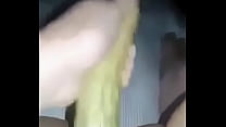 Rica madura se mete un pepino para m iacute