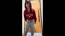【女子大生の休日の日のルーティン動画】試着室でオナニーして家で買ったジーンズにお漏らししました。 【女子大生の休日の日のルーティン動画】試着室でオナニーして家で買ったジーンズにお漏らししました。