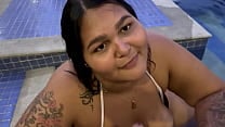 A primeira vez da novinha Maria BBw de 20 anos no canal chupando meu pau escondido na piscina   Ela mostrou que sabe chupar bem uma pica A primeira vez da novinha Maria BBw de 20 anos no canal chupando meu pau escondido na piscina   Ela mostrou que sabe chupar bem uma pica