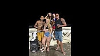 Veja s oacute o que esse grupo de amigos fizeram na rua Veja s oacute o que esse grupo de amigos fizeram na rua