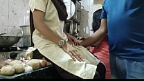 १८ साल की फूल जैसी लड़की को उसके हरामी जीजा ने अपने बीबी के सामने चोद चोद कर रुला दिया १८ साल की फूल जैसी लड़की को उसके हरामी जीजा ने अपने बीबी के सामने चोद चोद कर रुला दिया