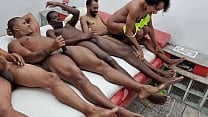 Bastidores da grava ccedil atilde o com a casada fodendo com todos os amigos do corno que tamb eacute m caiu na putaria Bastidores da grava ccedil atilde o com a casada fodendo com todos os amigos do corno que tamb eacute m caiu na putaria
