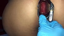 Mais um dia de inspecionar o cu da puta por dentro o resultado eacute um buraco bem aberto e frouxo E eu adoro ser larga e arrombada assim Mais um dia de inspecionar o cu da puta por dentro o resultado eacute um buraco bem aberto e frouxo E eu adoro ser larga e arrombada assim