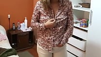 It excites me to show myself off in front of my stepson 039 s friends watching them jerk off It excites me to show myself off in front of my stepson 039 s friends watching them jerk off