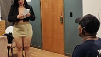 Antonella Jones espera un ido y le gaga al domiciliario con una follado del otro mundo  