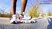 Kati crushes Crushing crushes Trample a few old timer cars tramples and crushes the cars into individual parts crush Kati crushes Crushing crushes Trample a few old timer cars tramples and crushes the cars into individual parts crush