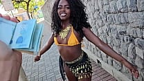 Novinha abandonada no bloco de carnaval pelo marido acabou fodendo no motel Caricia com dois machos Novinha abandonada no bloco de carnaval pelo marido acabou fodendo no motel Caricia com dois machos