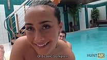 HUNT4K Brunette Lassie est pr ecirc te agrave satisfaire le propri eacute taire d 039 un petit centre de spa HUNT4K Brunette Lassie est pr ecirc te agrave satisfaire le propri eacute taire d 039 un petit centre de spa