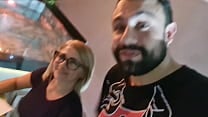 A loira casada safada com fogo na buceta deu ate nos bastidores com a camera desligada A loira casada safada com fogo na buceta deu ate nos bastidores com a camera desligada