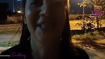 Essa Gostosa da Bunda grande bate uma punheta para essa rola enorme no meio da pra ccedil a Essa Gostosa da Bunda grande bate uma punheta para essa rola enorme no meio da pra ccedil a
