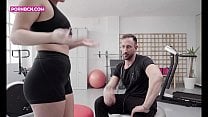 amateur teen latina busty with big ass and big boobs fucking her big cock muscled personal trainer 4K amateur teen latina busty with big ass and big boobs fucking her big cock muscled personal trainer 4K