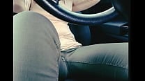 トイレに行きたいのに渋滞にはまってしまいあえなくおもらしをしてしまったお姉さん トイレに行きたいのに渋滞にはまってしまいあえなくおもらしをしてしまったお姉さん