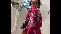 Anna Mature Mature latina dancing in her robe subscribe to my to see the big reveal com annamariamaturelatina