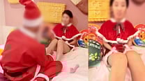 【おもちゃ責めで感じる淫乱サンタ】クリスマスに濃厚中出しプレゼント！素人カップルの淫語コスプレ